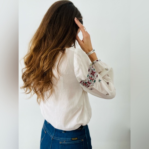 Vintage Hungarian Silk Blouse. - Picture 3 of 5